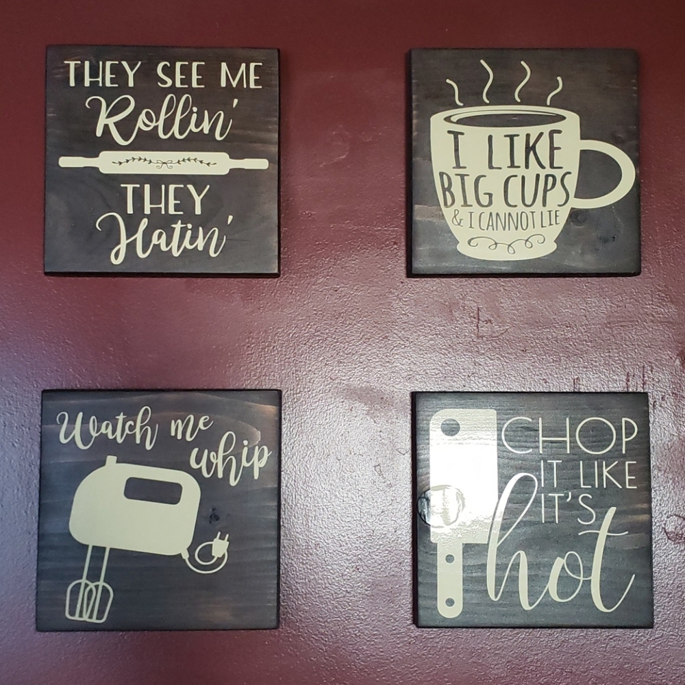 Set of 4 kitchen signs